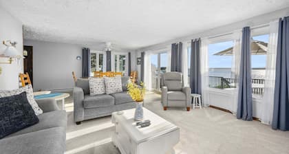 Cape Cod Waterfront with Stunning Views