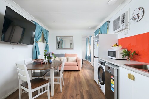 Green Acres Cottage -'Getaway' - East Deep Creek