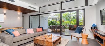 Byron Lux - Beach Houses of Byron