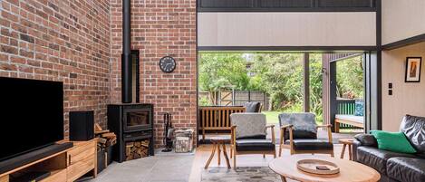 Smart TV, table tennis, books, offices