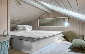 2 bedrooms, free WiFi