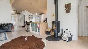 Unclassified image, 5 of 16, button - Pet friendly home in Saltum with WiFi (Saltum)
