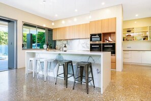 Luxury Villa | Private kitchen