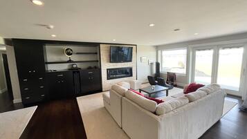 Smart TV, lareira, monitores de computador, impressoras