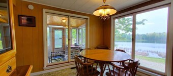 Fiebing's Rustic/Remote Cabin on two Private Lakes