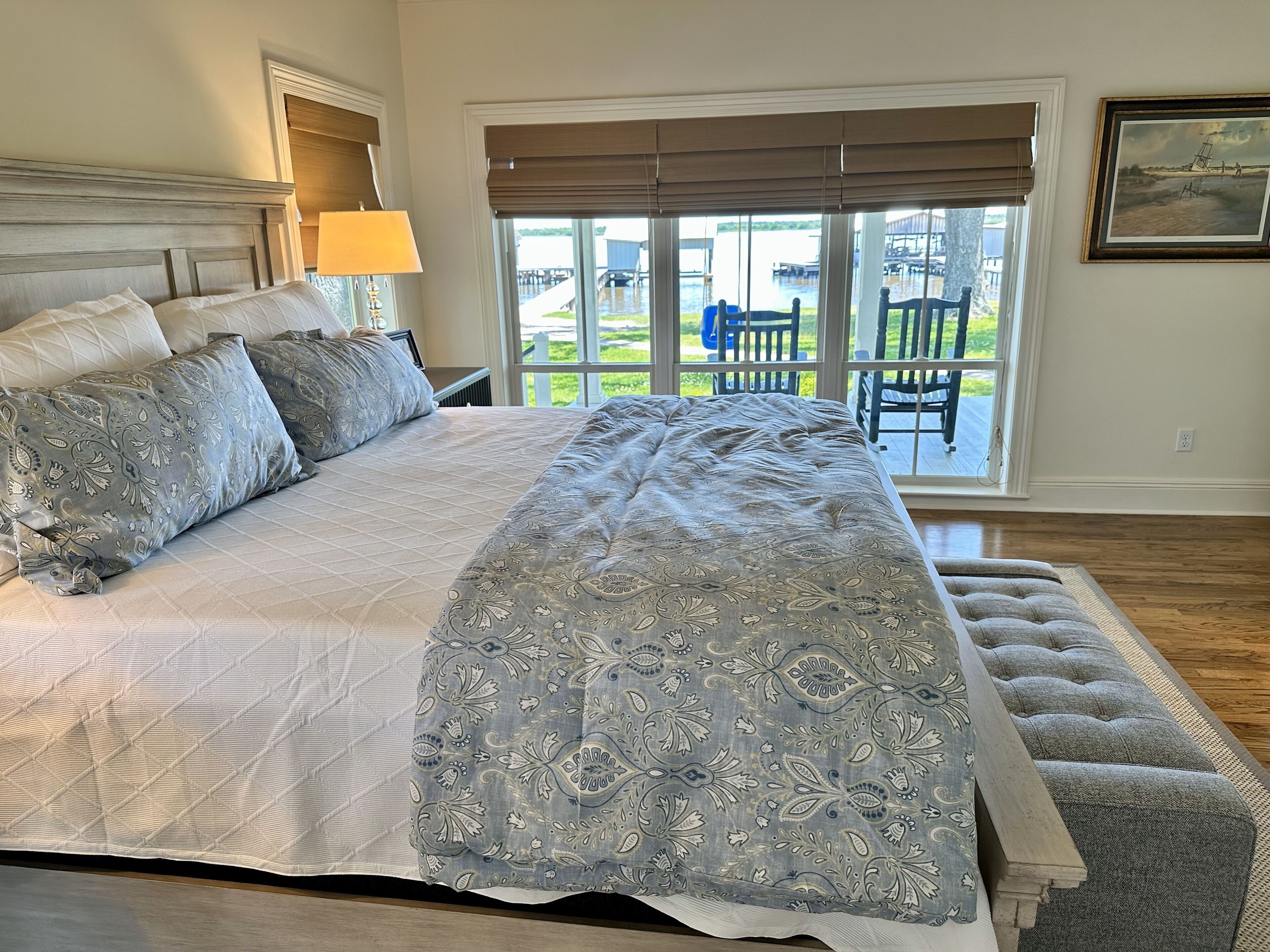 4 chambres, fer et planche à repasser, Wi-Fi, draps fournis