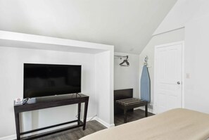 1 bedroom, iron/ironing board, WiFi, bed sheets
