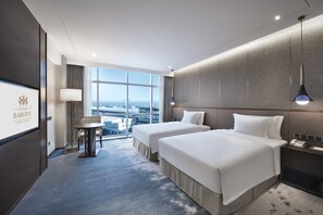 Deluxe Twin Bed Room | In-room safe, desk, laptop workspace, blackout curtains - Grand Barony Hotel Qingdao Airport  (Qingdao)