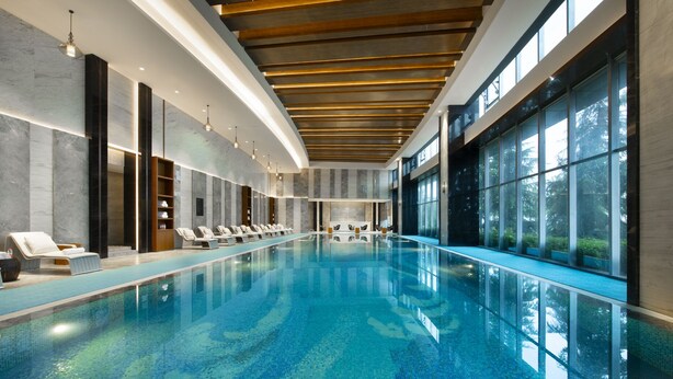 Indoor pool, open 10:00 AM to 10:00 PM, lifeguards on site - Grand Barony Hotel Qingdao Airport  (Qingdao)