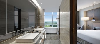 Grand Barony Hotel Qingdao Airport