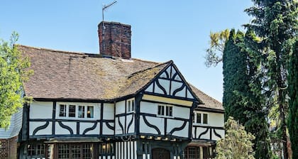 Kent - Malt House Beautiful Tudor Cottage