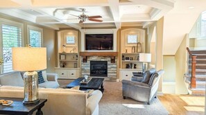 Smart-TV, Kamin, Computerbildschirme