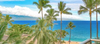 Maui Resort Rentals: The Whaler 563 - Gorgeous 5th Floor Studio w/ Fantastic Pacific Ocean Views!