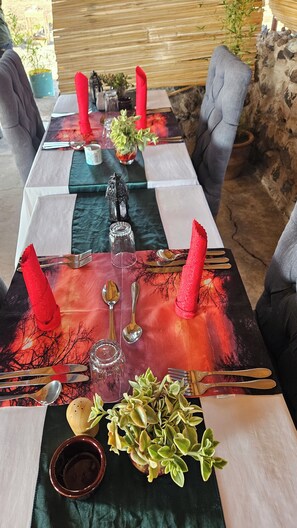 Dining - Amboseli Amanya Lodge (Amboseli Namelok)