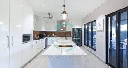 ZENHOUSE - 5BR Family with Private Pool