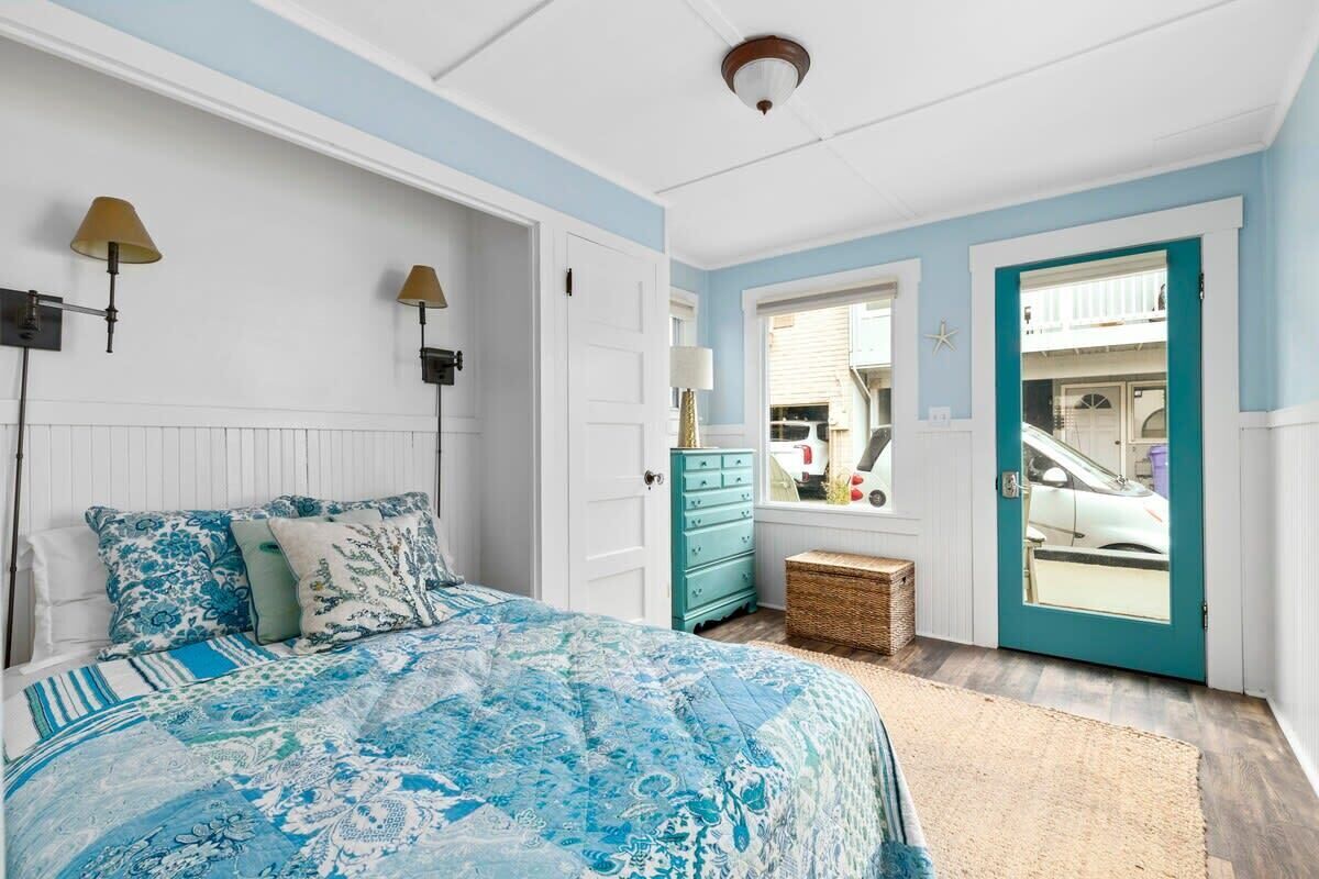 3 chambres, fer et planche à repasser, Wi-Fi, draps fournis