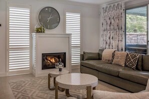 TV, fireplace, offices