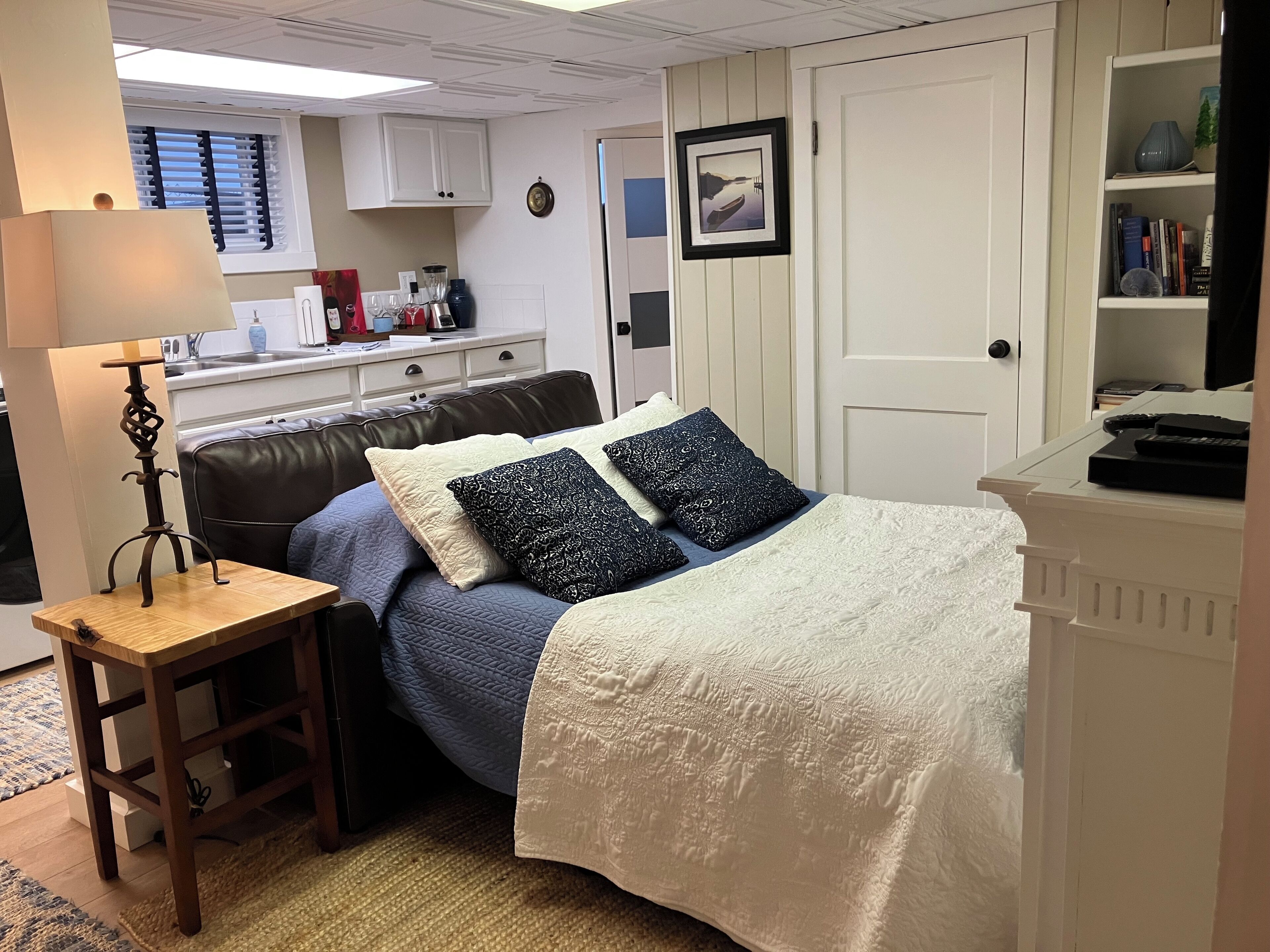 1 chambre, fer et planche à repasser, Wi-Fi gratuit, draps fournis
