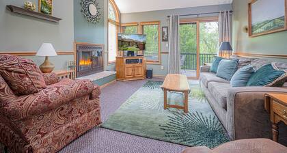 Near golf courses and amenities!