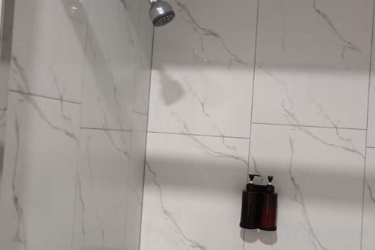 Bathroom | Shower, free toiletries, towels, soap