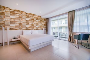 Minibar, desk, soundproofing, free WiFi - Dafam Resort Belitung (Tanjung Pandan)