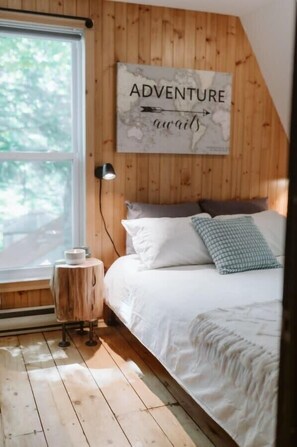 3 chambres, fer et planche à repasser, lit de bébé portatif, Wi-Fi