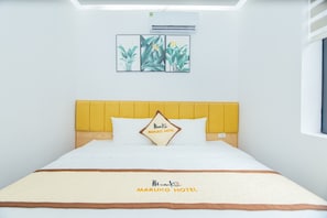 Habitación doble Deluxe | Ropa de cama hipoalergénica, minibar y cortinas blackout 