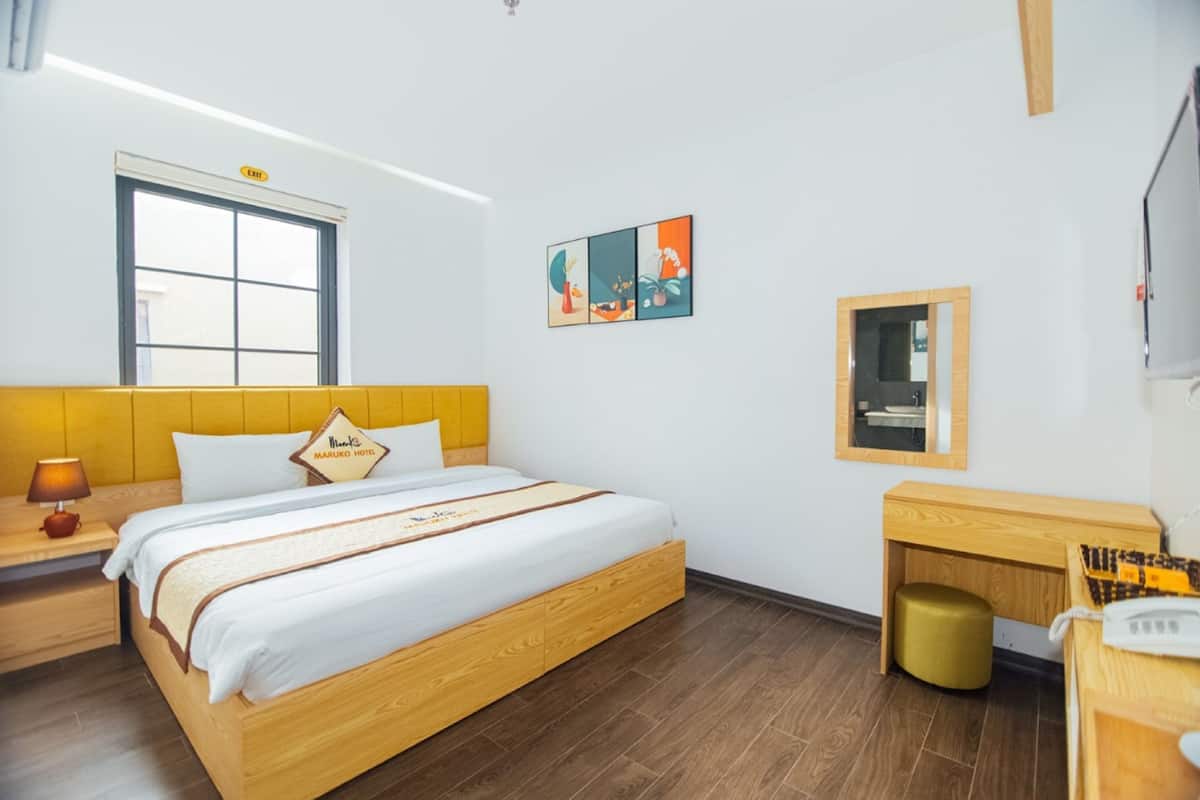 Phòng đôi Deluxe | Bộ đồ giường kháng dị ứng, minibar, màn/rèm cản sáng, phòng cách âm 
