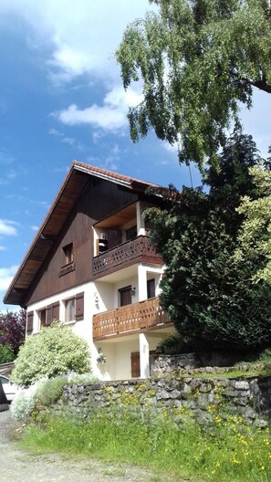 Esterni