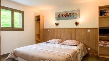 3 Schlafzimmer, Bügeleisen/Bügelbrett, kostenloses WLAN, Bettwäsche