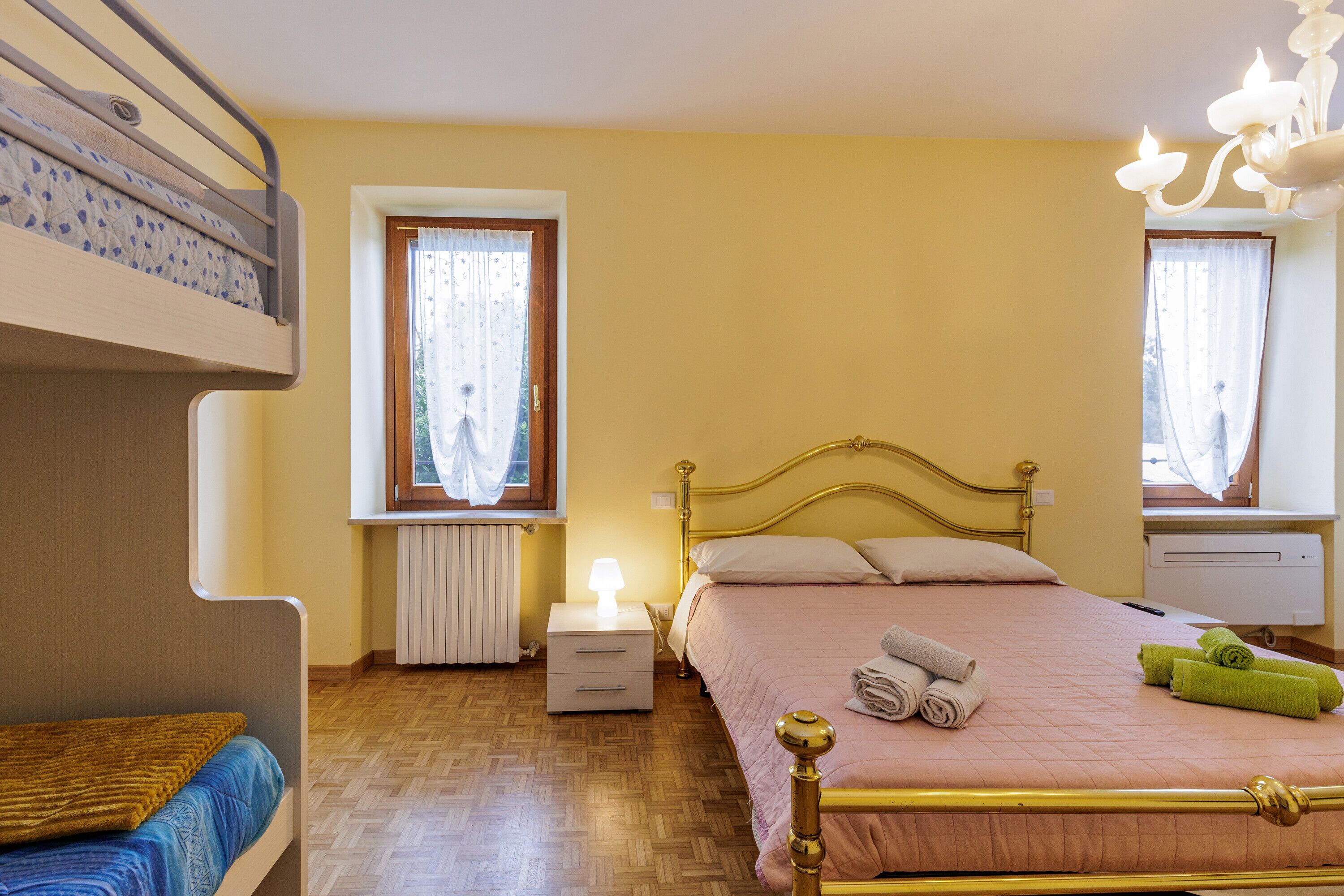 2 Schlafzimmer, Bügeleisen/Bügelbrett, kostenloses WLAN, Bettwäsche