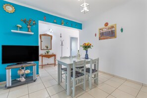 Dining - Eftichia Nea Chora Apartment with Mountain View, Shared Garden, and Wi-Fi (Chania)