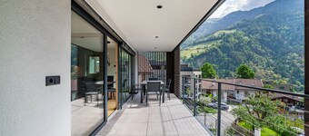 Ferienwohnung "Lodge Terrace Exclusive Large" mit Bergblick und WLAN
