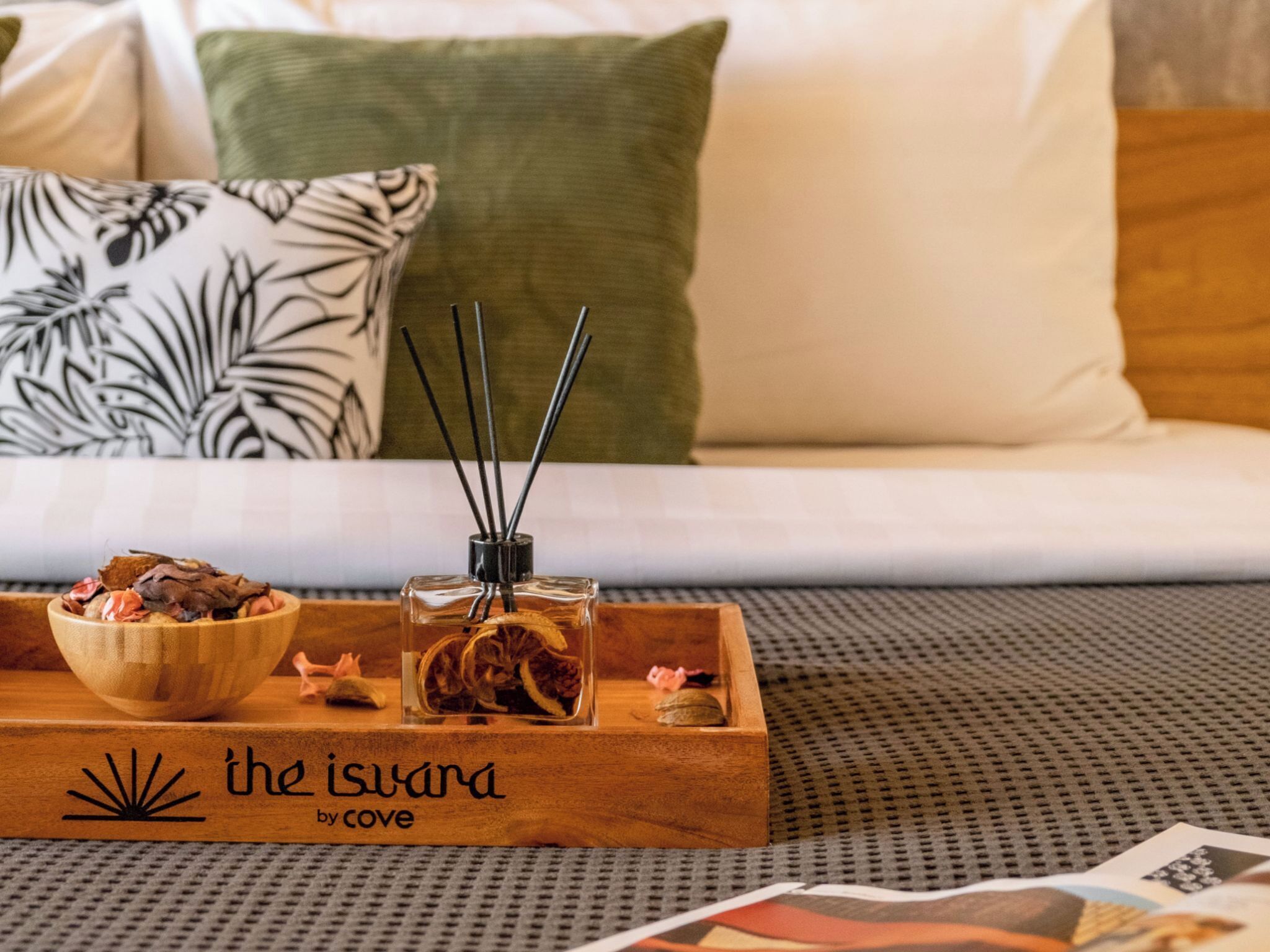 Desk, laptop workspace, free WiFi, bed sheets