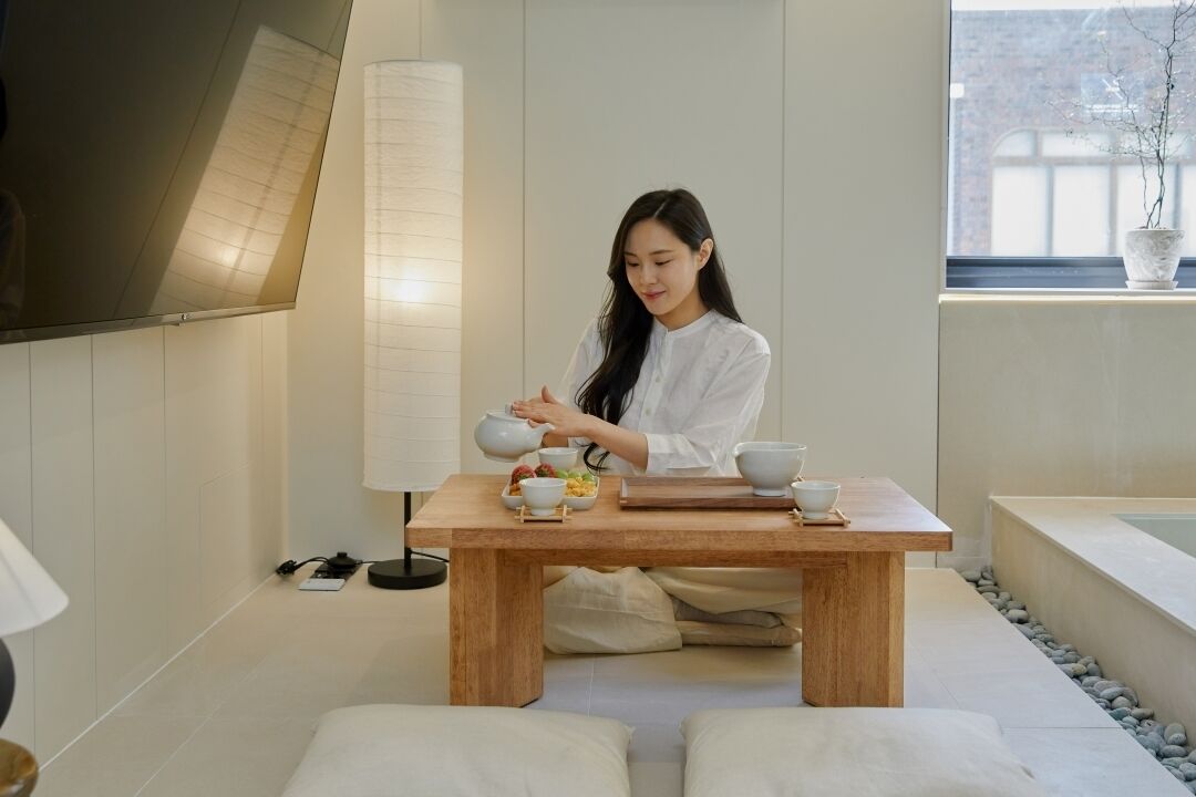 standard | 1 bedroom, premium bedding, desk, laptop workspace