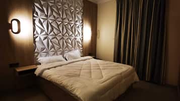 Business Apartment | 1 bedroom, iron/ironing board, free WiFi