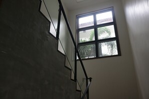 Koregon Pool Villa H 5 BR | In-room dining