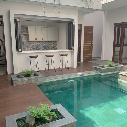 Tropical Villa in Bandung, West Java with Private Pool