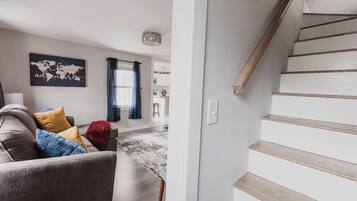 Smart TV, books, offices