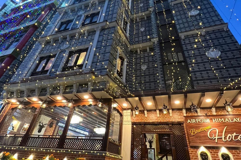 Airport Himalaya Boutique Hotel