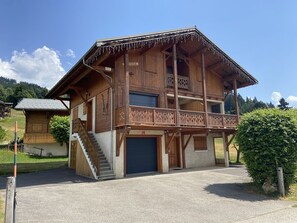 Extérieur