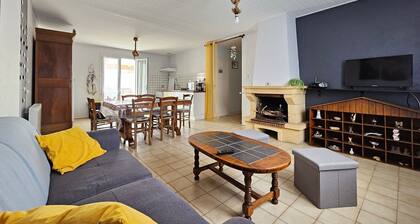 Single-Storey House 300m from Beach, 6 Pers.