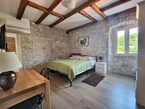 Comfort Room, 1 Bedroom | In-room safe, desk, iron/ironing board, free WiFi