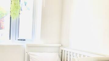 3 chambres, fer et planche Ă repasser, Wi-Fi, draps fournis