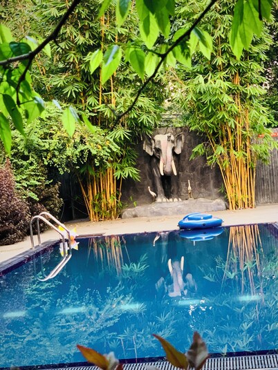 Sigiriya Cashew Palace Resort