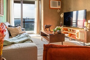 Family Condo, 2 Bedrooms, Non Smoking, Bay View | City view - Eton Bay  (Manila)