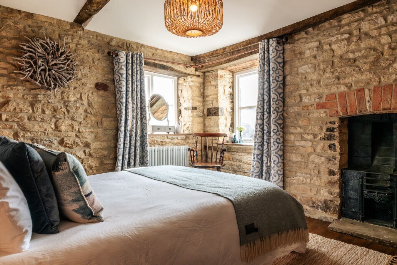 2 bedrooms, iron/ironing board, free WiFi, bed sheets