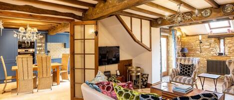 Smart TV, fireplace, stereo, offices