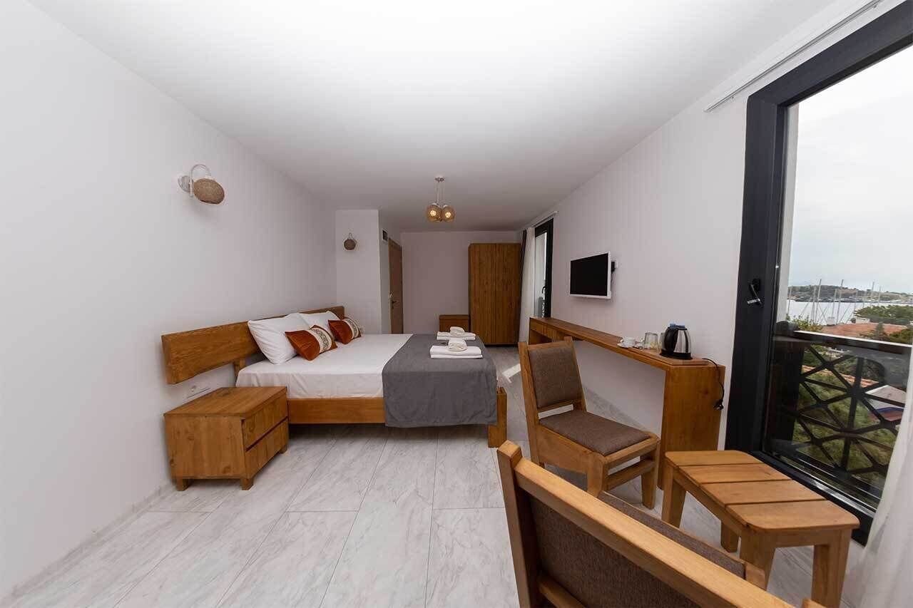 Photo - Foça Kybele Pension