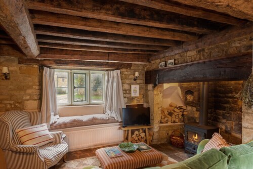 Charming 2BD Cottage in the Heart of Kingham